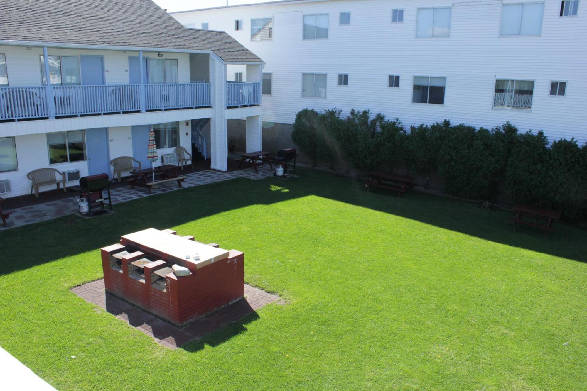Flagship Motorcourt Motel Hampton Buitenkant foto